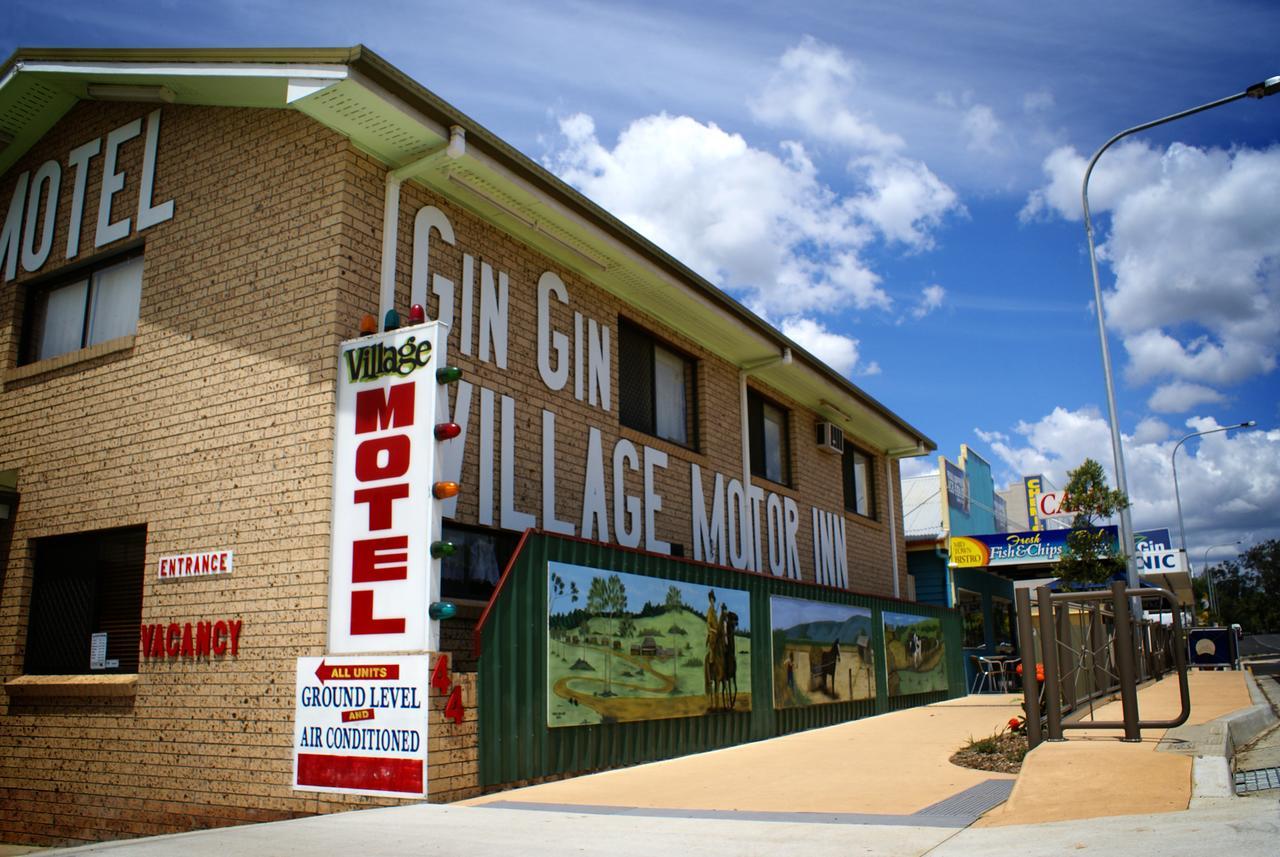 Gin Gin Village Motor Inn Motel Qld Bagian luar foto